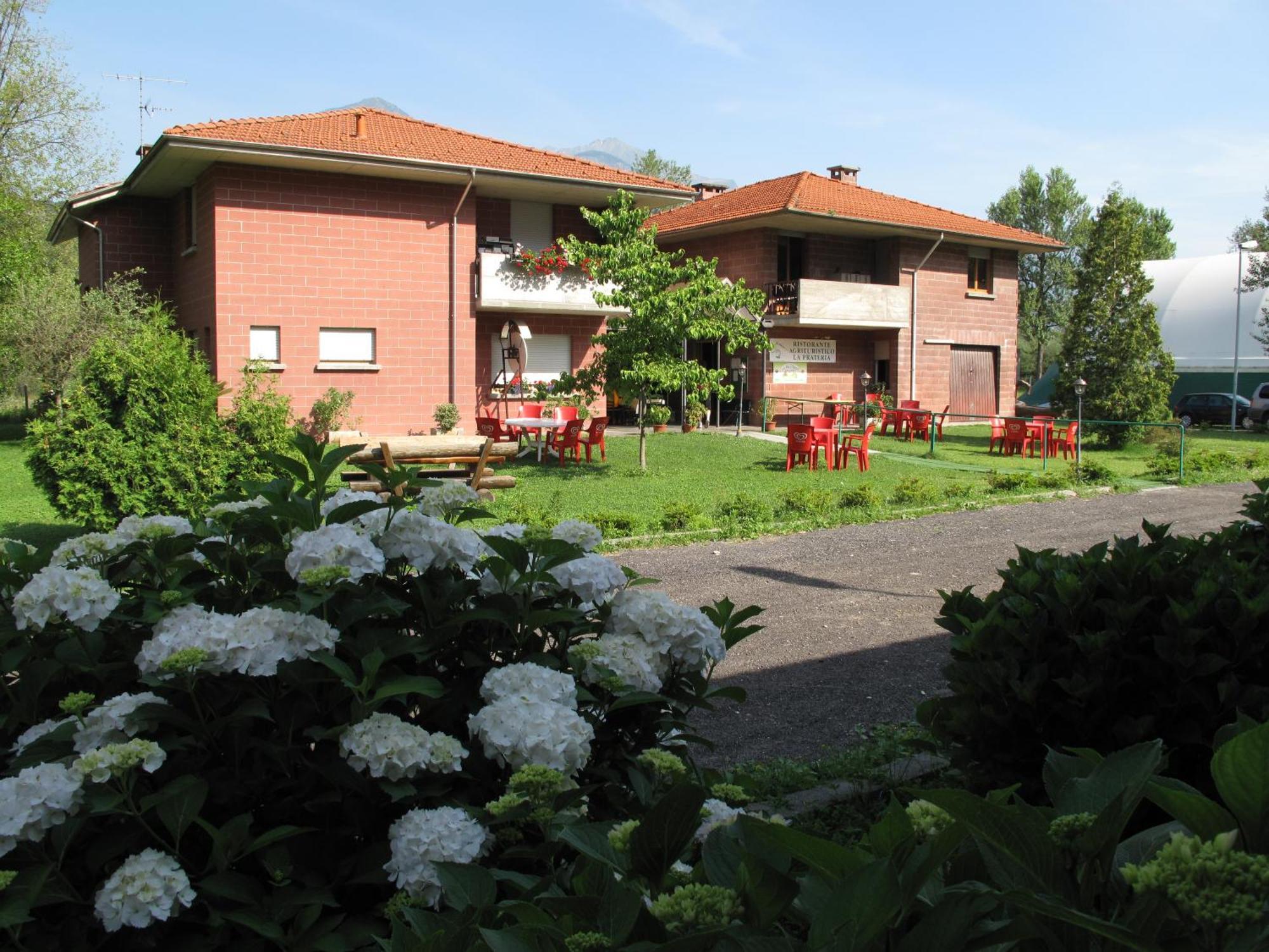 Lions Village Domodossola Exteriör bild